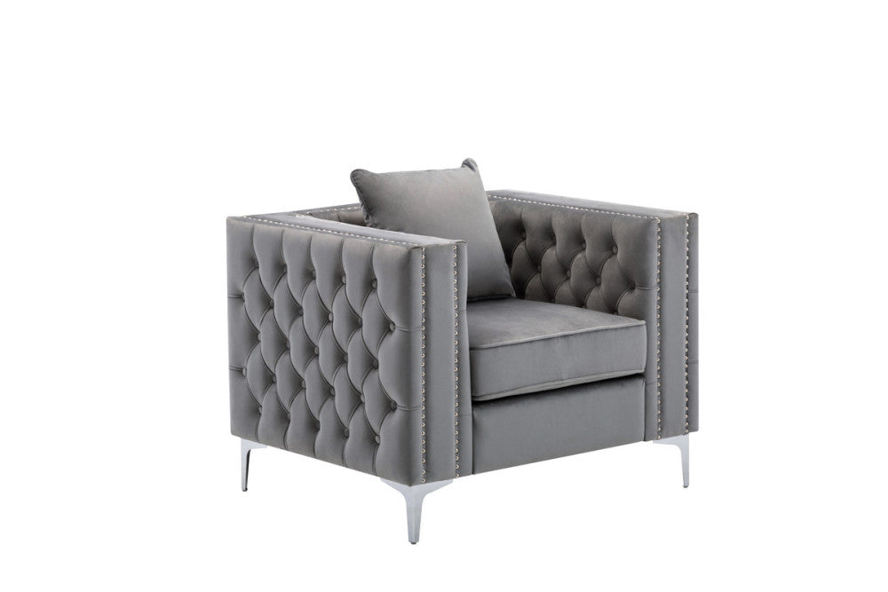 Lorreto 40&quot; Gray Velvet Chair